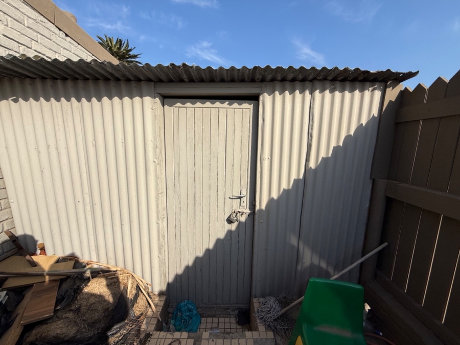 4 Bedroom Property for Sale in Sydenham Eastern Cape